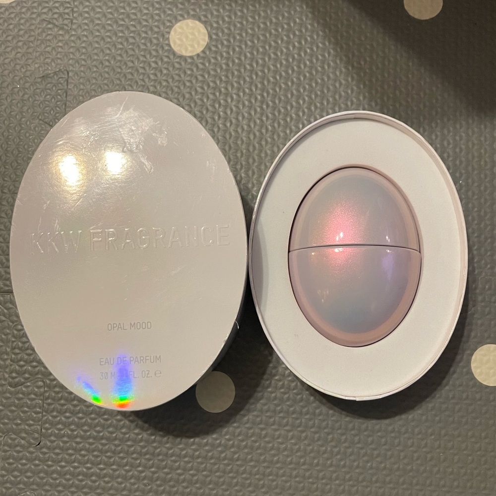 BNIB KKW opal drip fragrance
